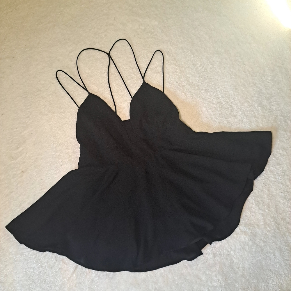 Express tanks size small backless tank top blouse